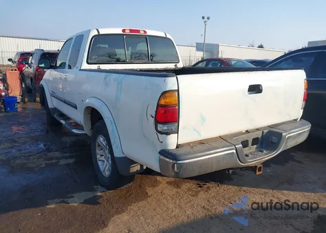 2004 Toyota Tundra Sr5 V8 from USA, damaged, VIN 5TBBT44104S455758